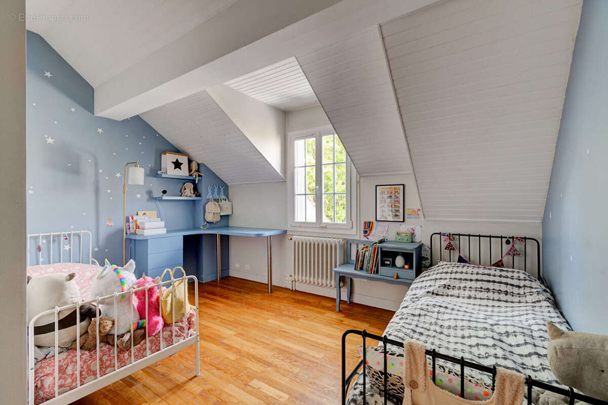 Maison à MAREIL-MARLY