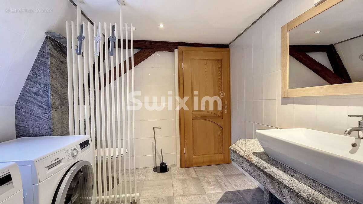 Appartement à ZELLENBERG