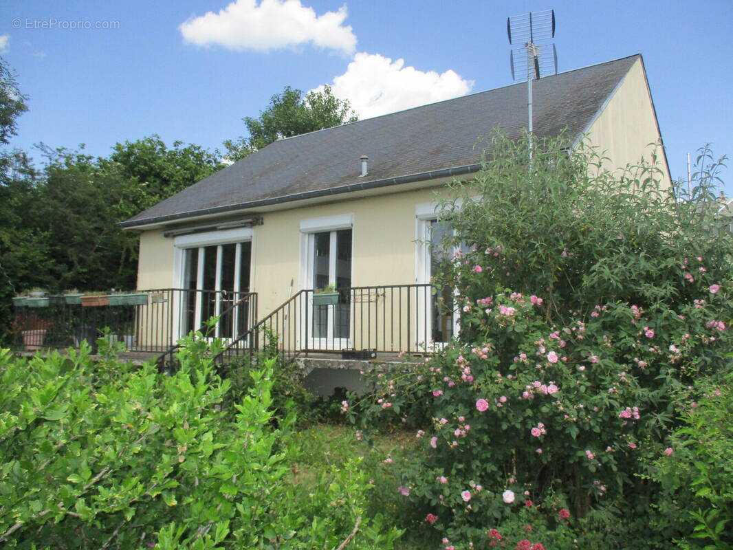 Maison à CHATEAU-CHINON(VILLE)