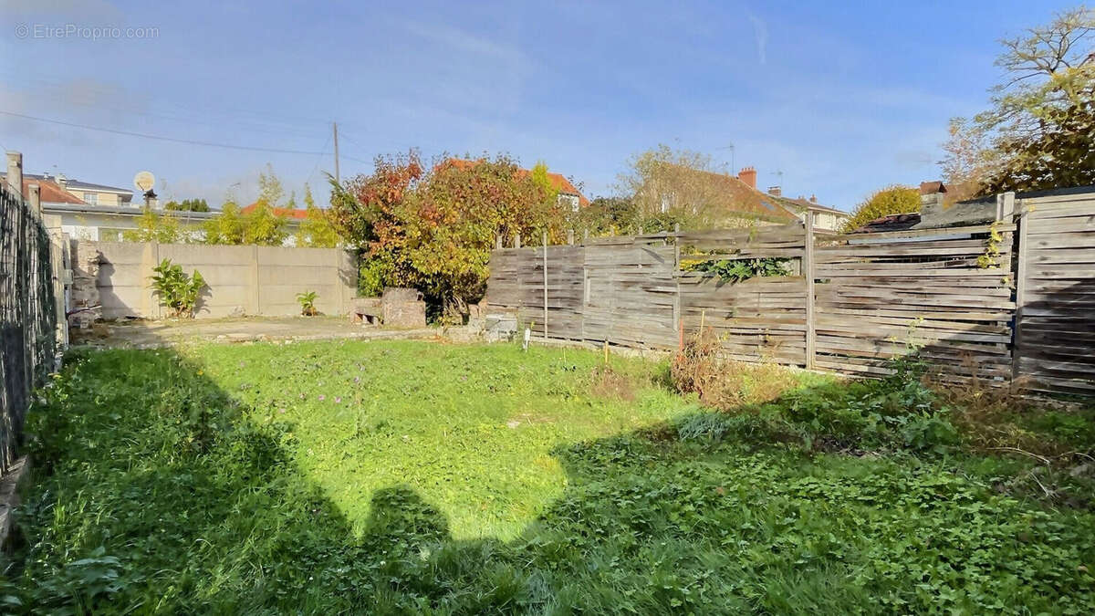 Appartement à CORBEIL-ESSONNES