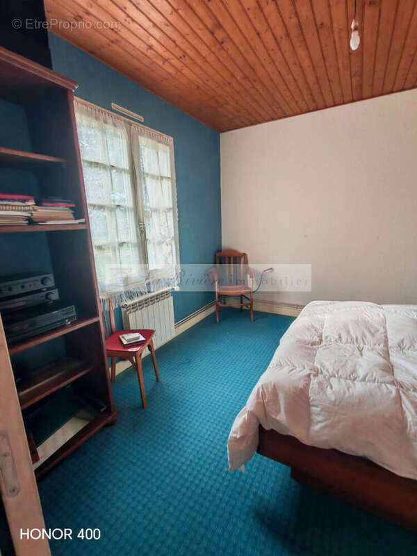 Maison à GENSAC-LA-PALLUE