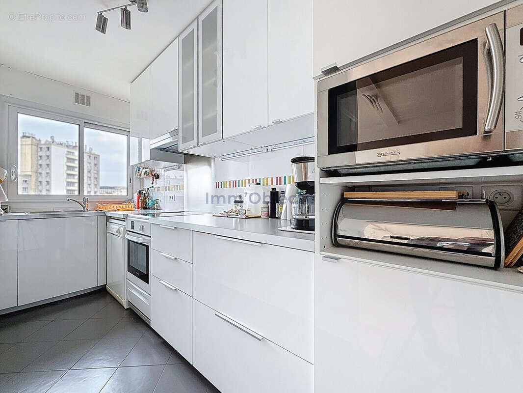 Appartement à PARIS-12E