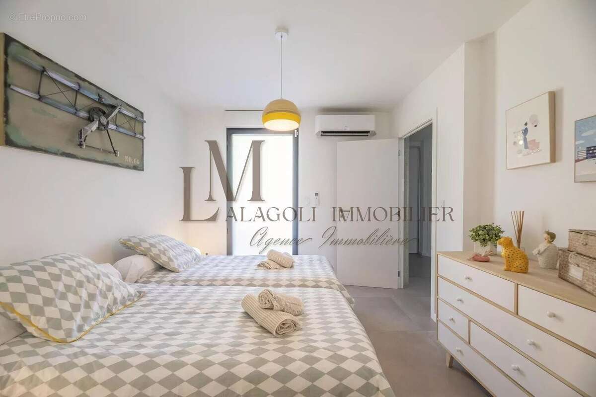 Maison à PORTO-VECCHIO