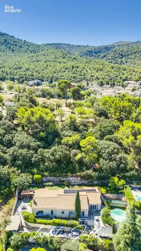 La Penne-sur-Huveaune – Maison T5 de plain-pied 155 m² – Piscine – Vue dégagée – Sans vis-à-vis - photo 3