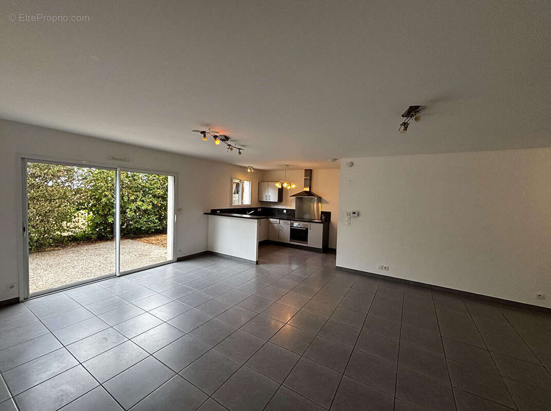Maison Sainte Soulle 4 pièce(s) 88 m2 - photo 3