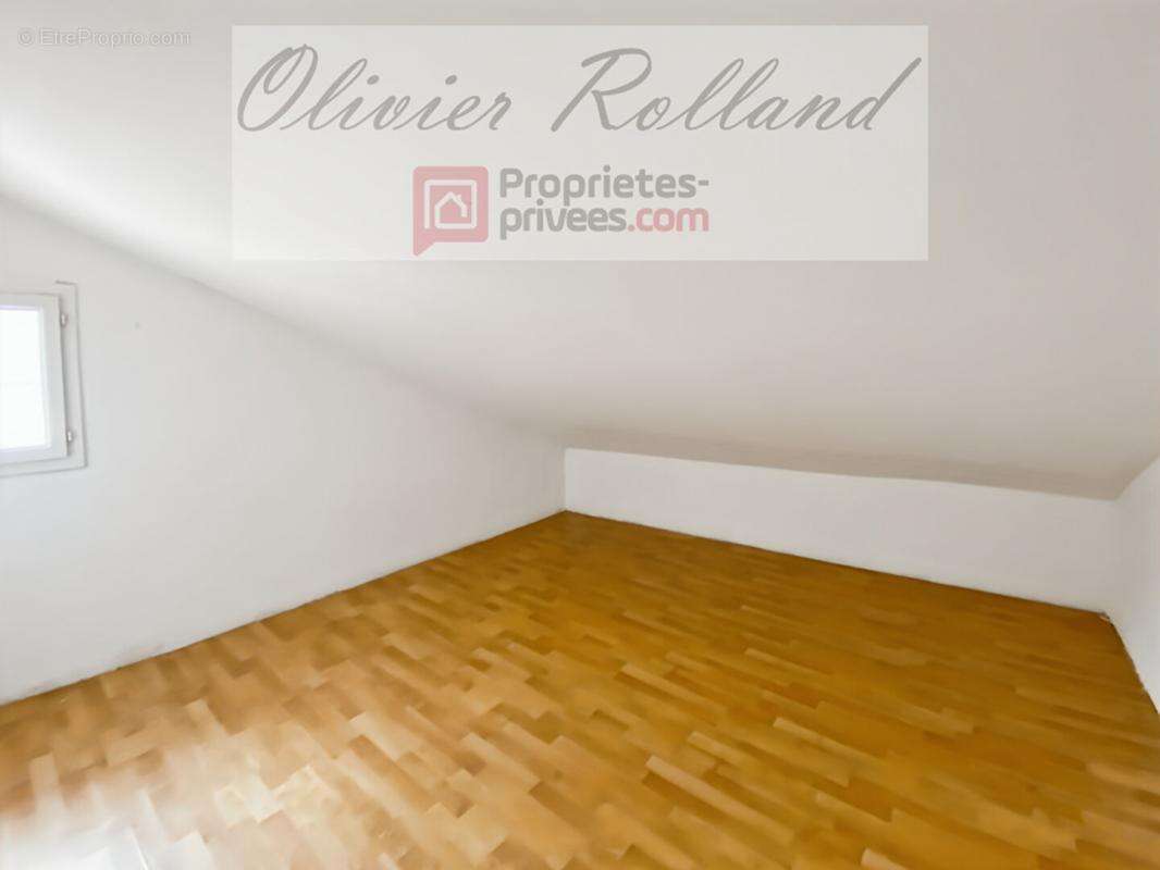 Maison à BEAULIEU-SUR-LAYON