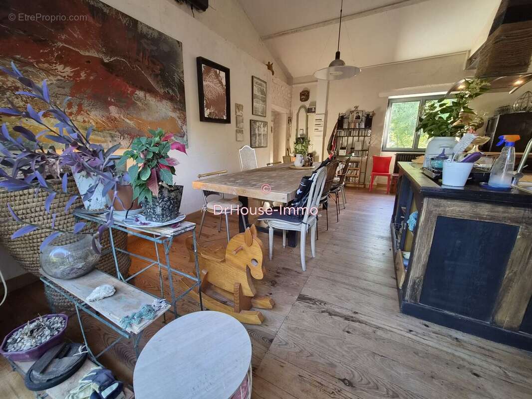 Maison 255 m² à Haux  - photo 8