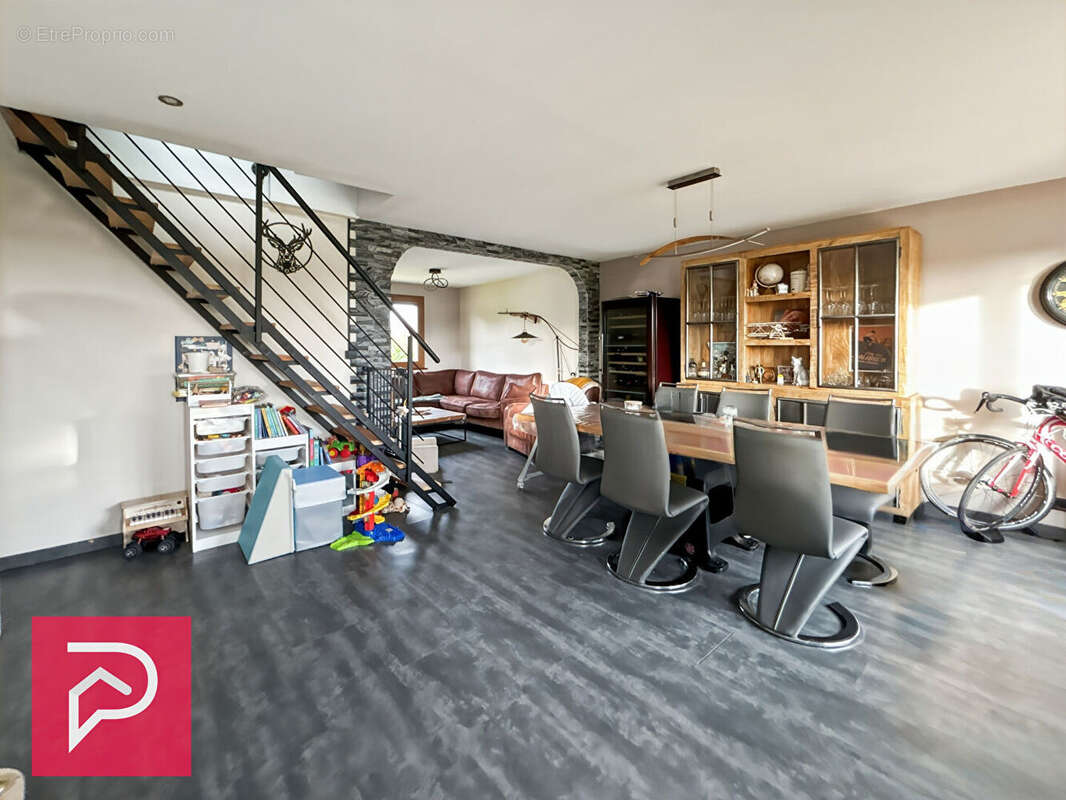 Maison à BOURGTHEROULDE-INFREVILLE