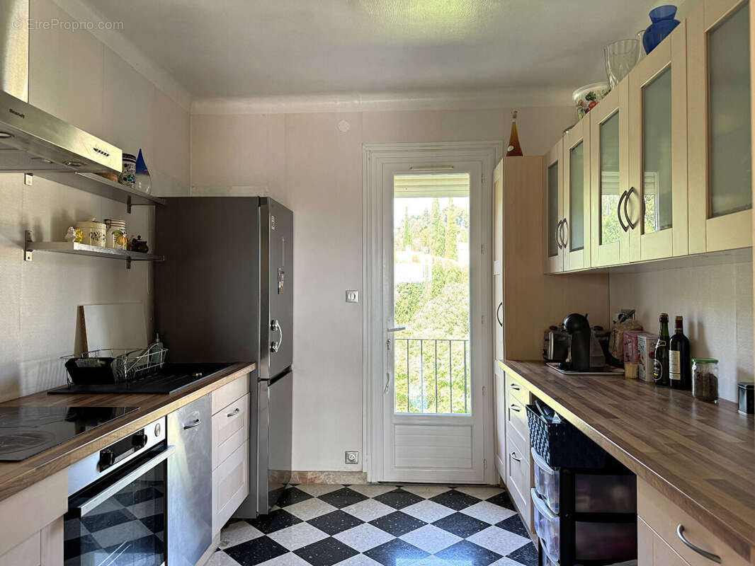Appartement Villeneuve Les Avignon 3 pièces 83 m2 - photo 6