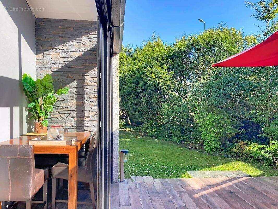 Maison à COMBS-LA-VILLE
