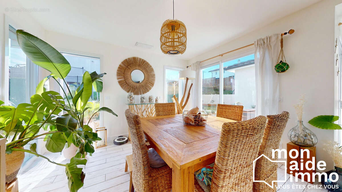 Maison à CARIGNAN-DE-BORDEAUX