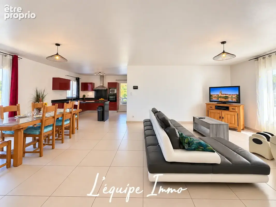 Villa de 2016 126m2 avec garage et piscine sur 1200m2 de terrain - photo 3