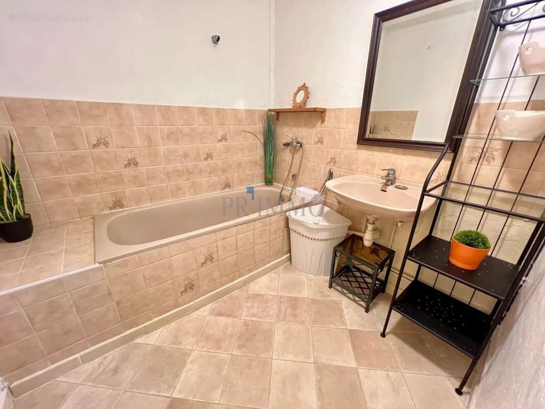 Appartement à FREJUS