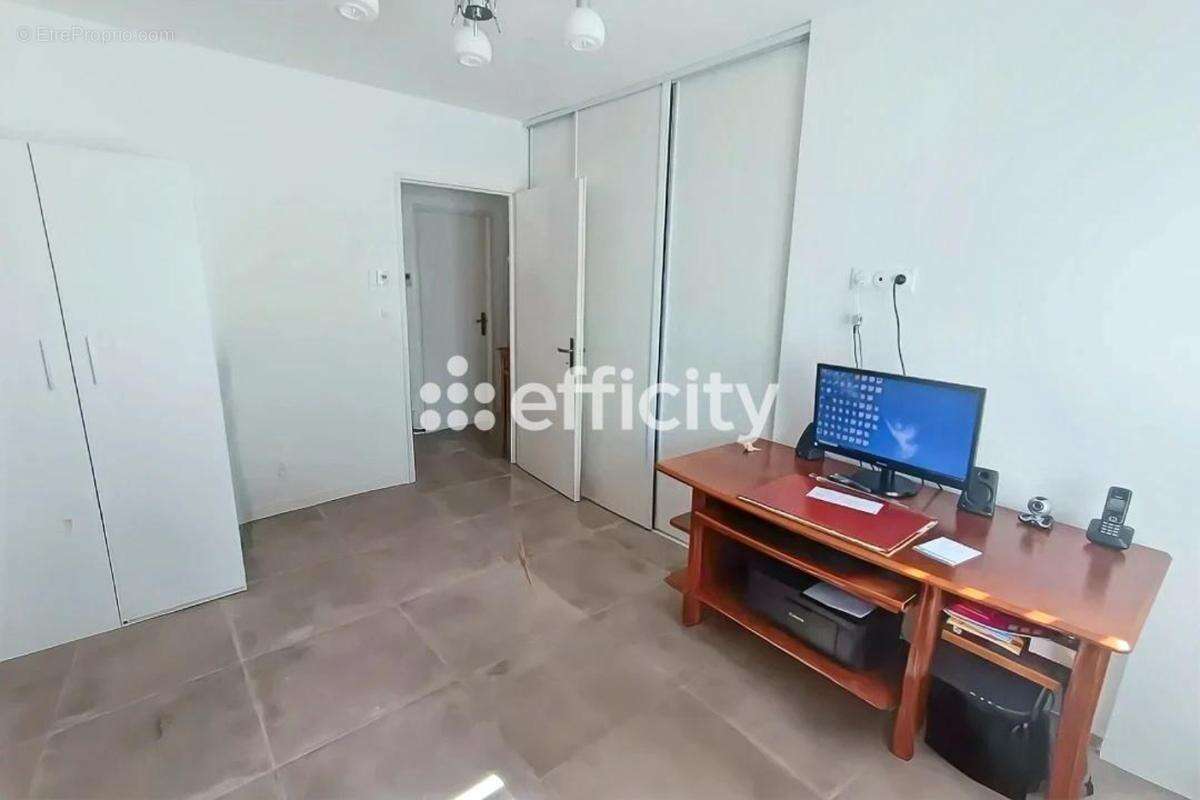 Maison à COLOMBIERS