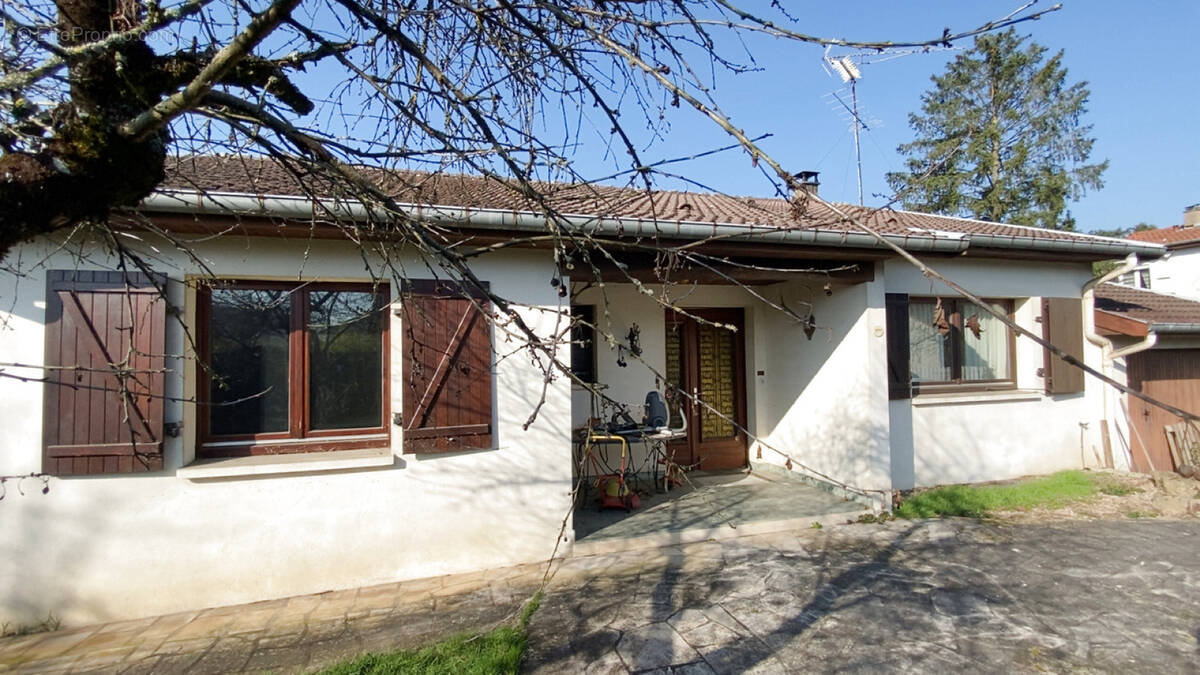 Maison à MAIDIERES