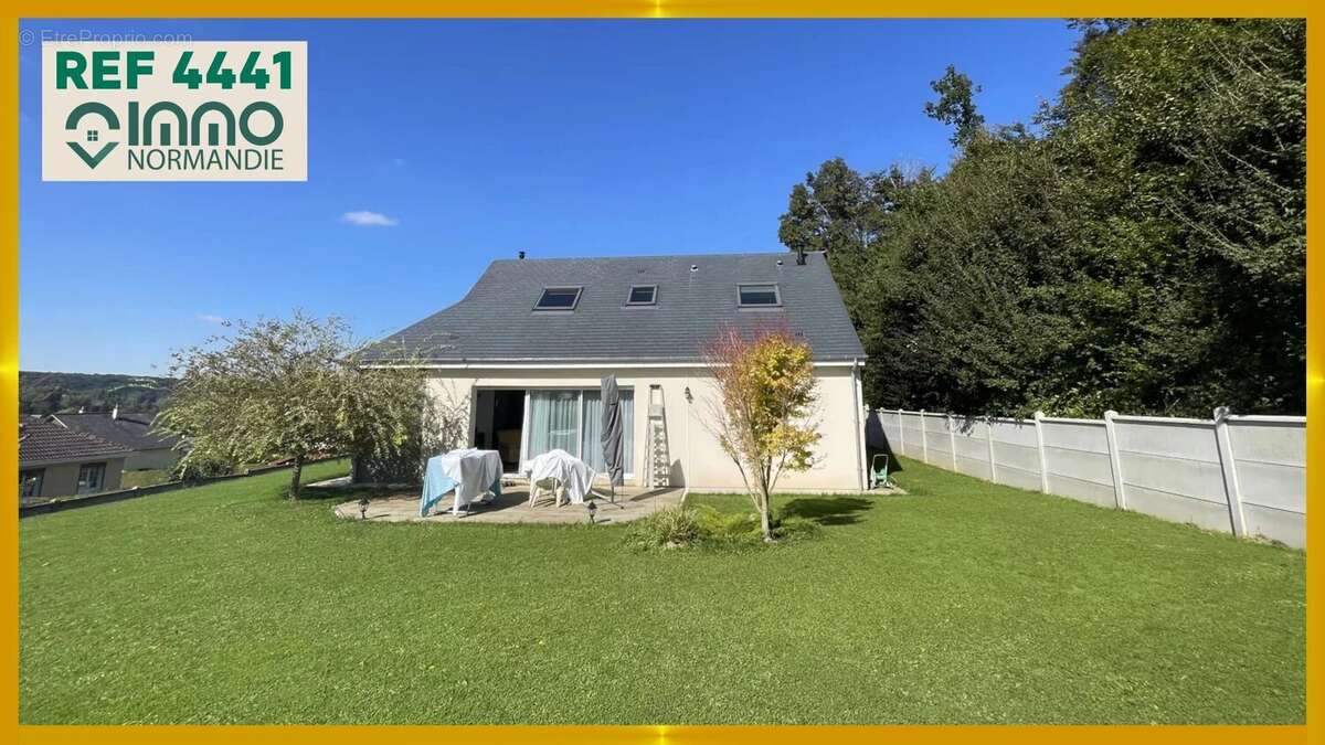 Maison à NASSANDRES