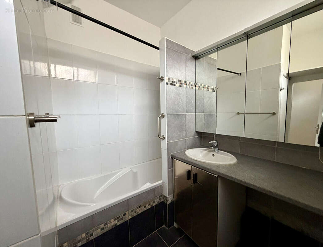 Appartement à PARIS-4E