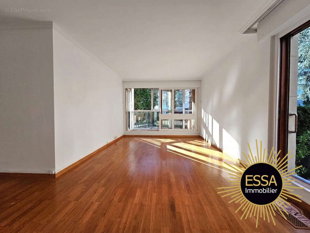 Appartement 64 m² à Rocquencourt  - photo 3
