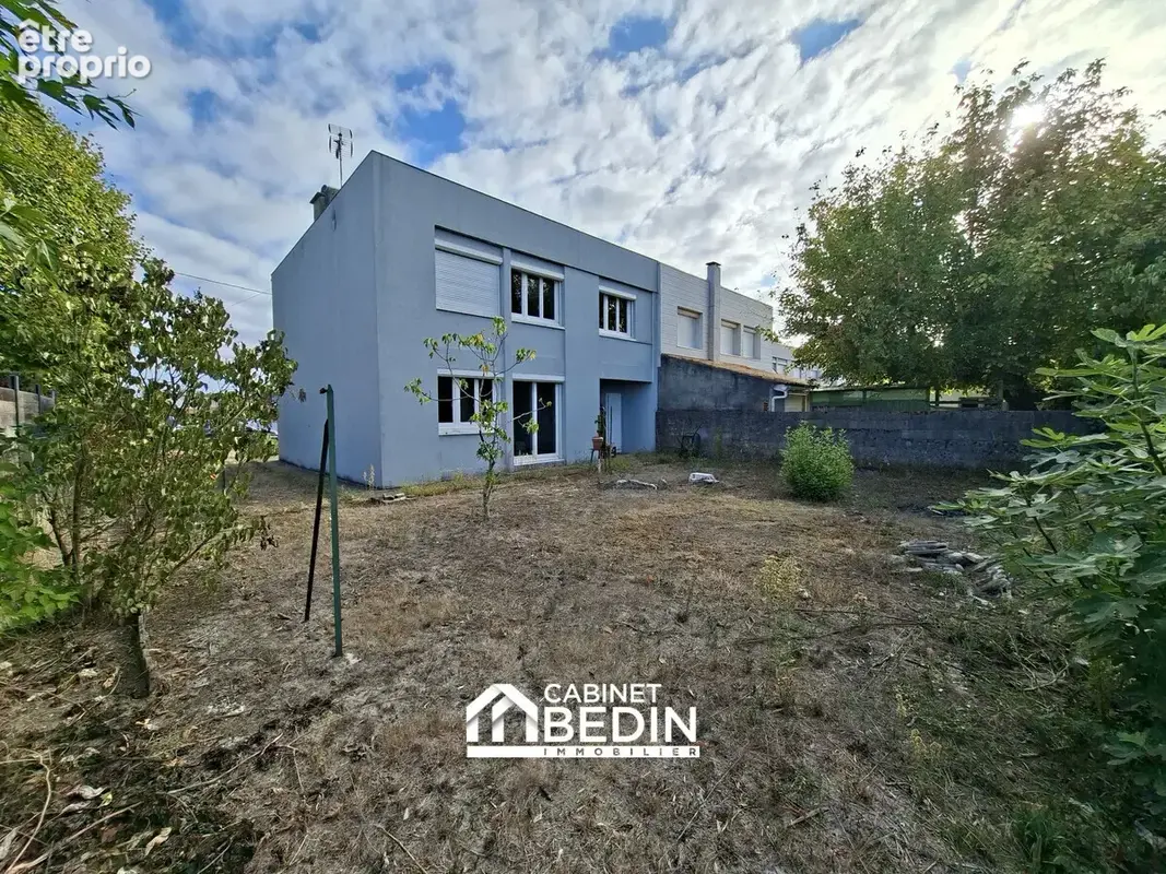 Maison 5 pièces 105 m² à vendre à Le Haillan (33185) - photo 2