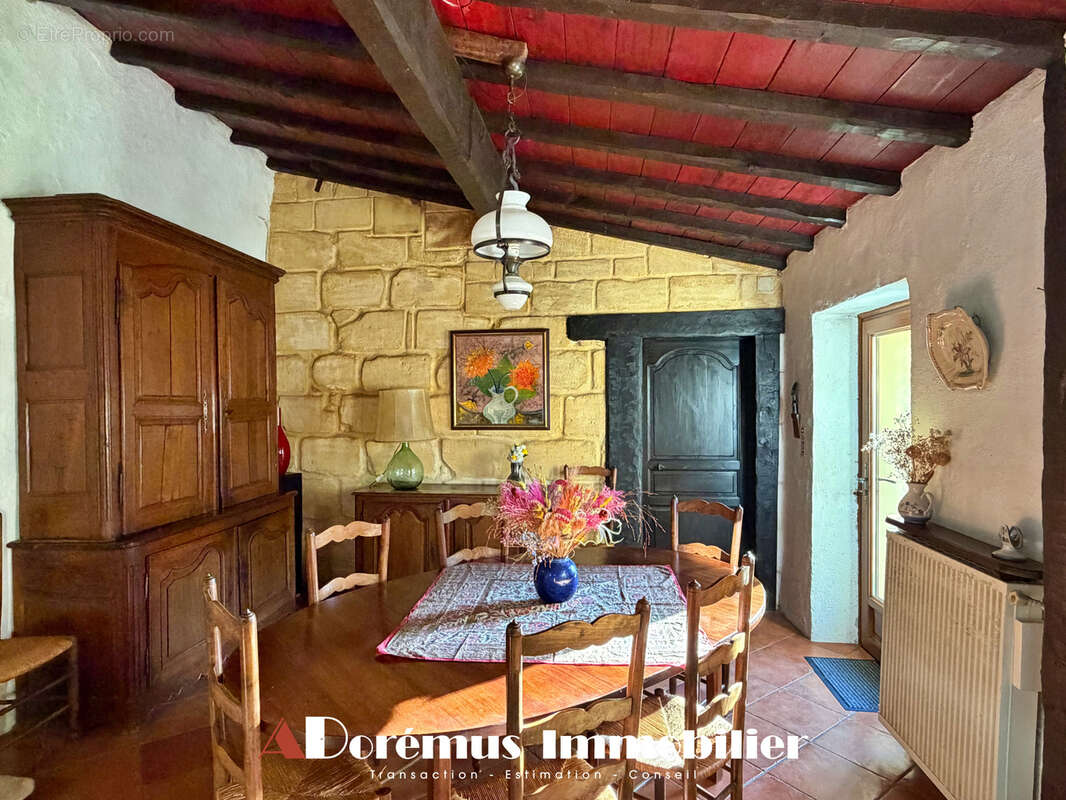 Maison à QUINSAC