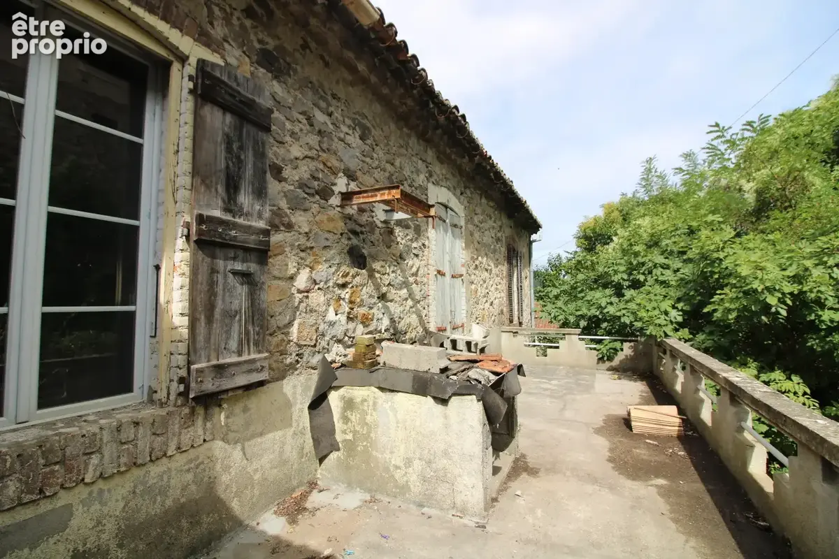 Maison de caractere d'un volume 333 m2  + dependance 86 m2. - photo 60