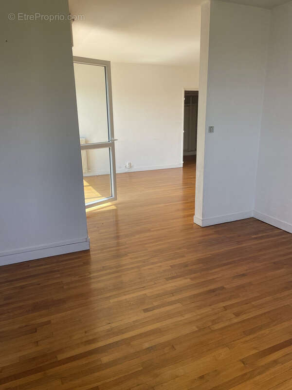 Appartement 82 m² à La Rochelle  - photo 7