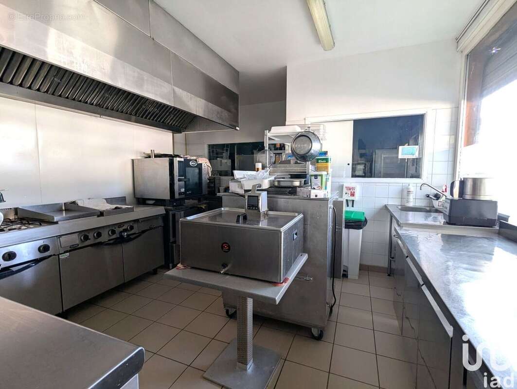 Photo 9 - Commerce à ETABLES