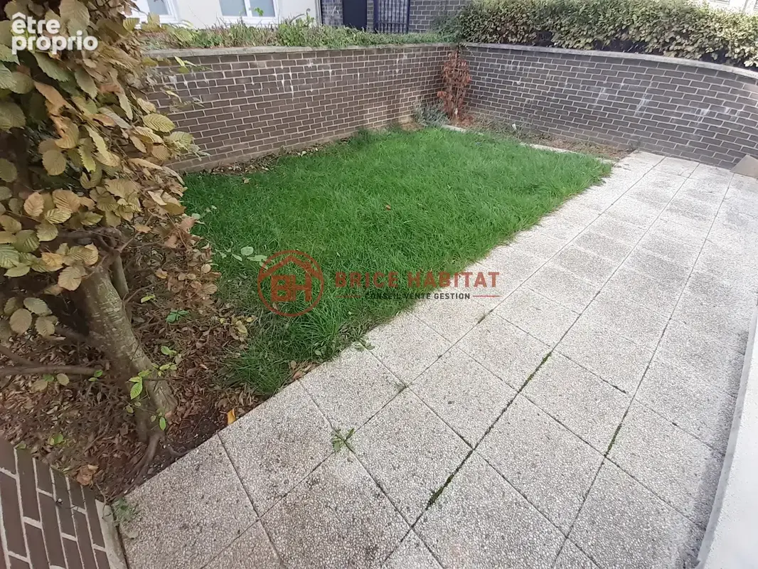 T3 avec jardin et 2 parkings prives securises - photo 6