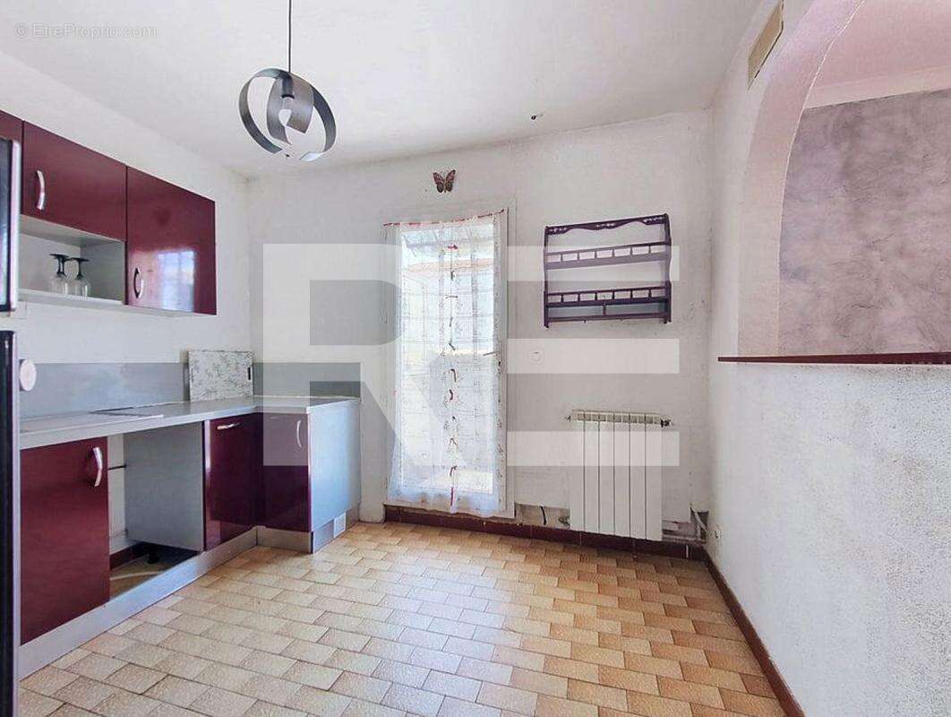 Maison 4 chambres avec jardin et garage à Caissargues - photo 6