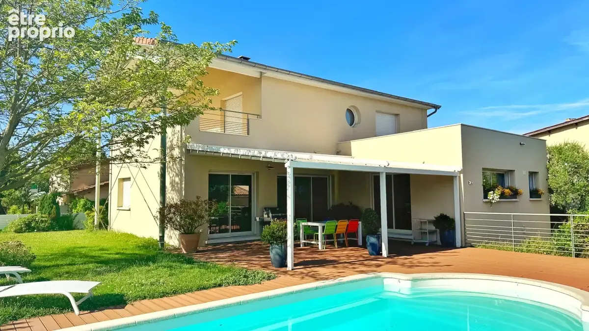 Maison haut de gamme 240m2 Saint-Cyr-sur-le-Rhône - photo 2