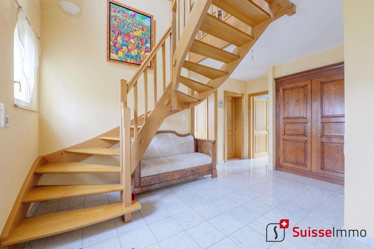 Maison à L'ISLE-SUR-LE-DOUBS