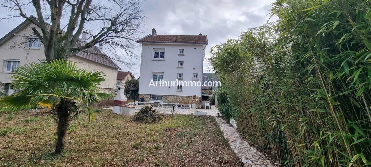 Maison à BOISSY-SAINT-LEGER