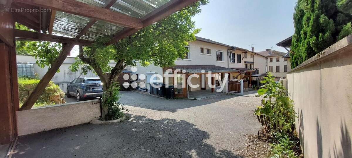 Maison à LES COTES-D'AREY