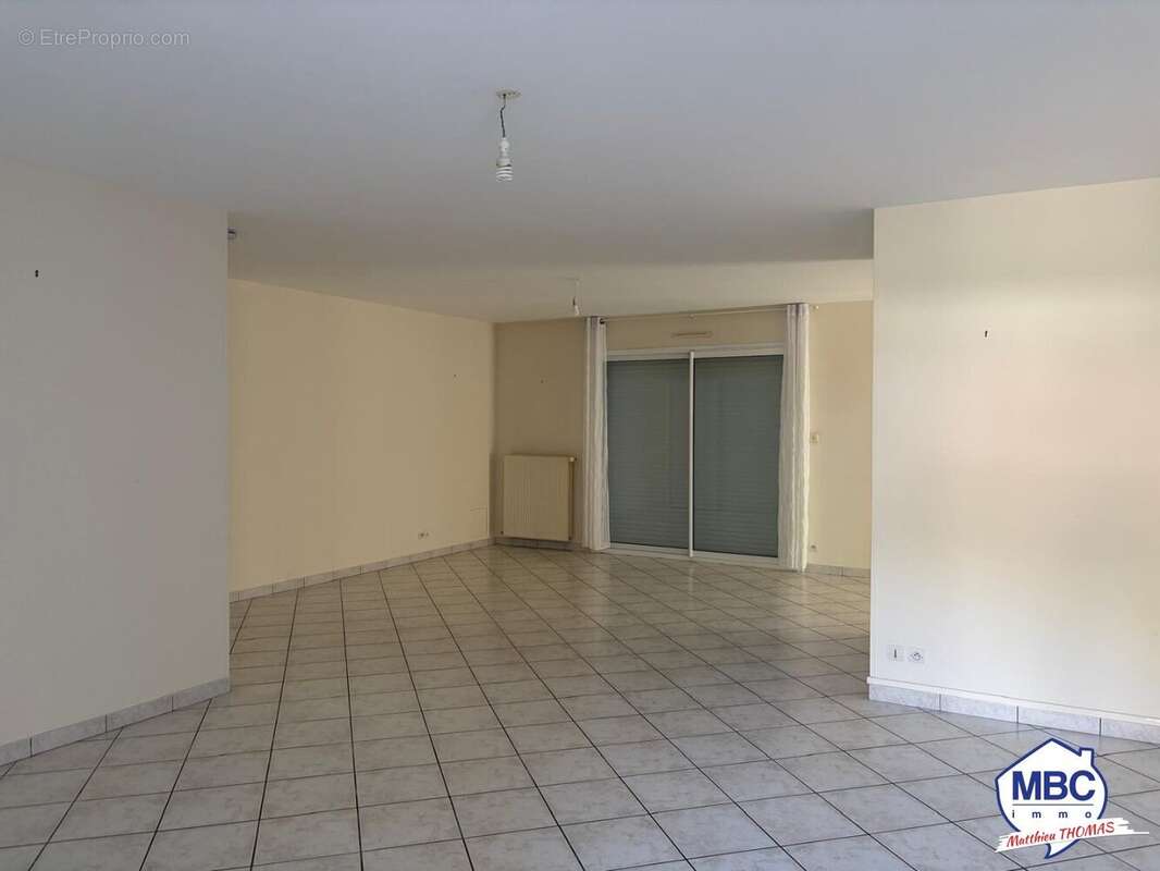 Maison à LA RENAUDIERE