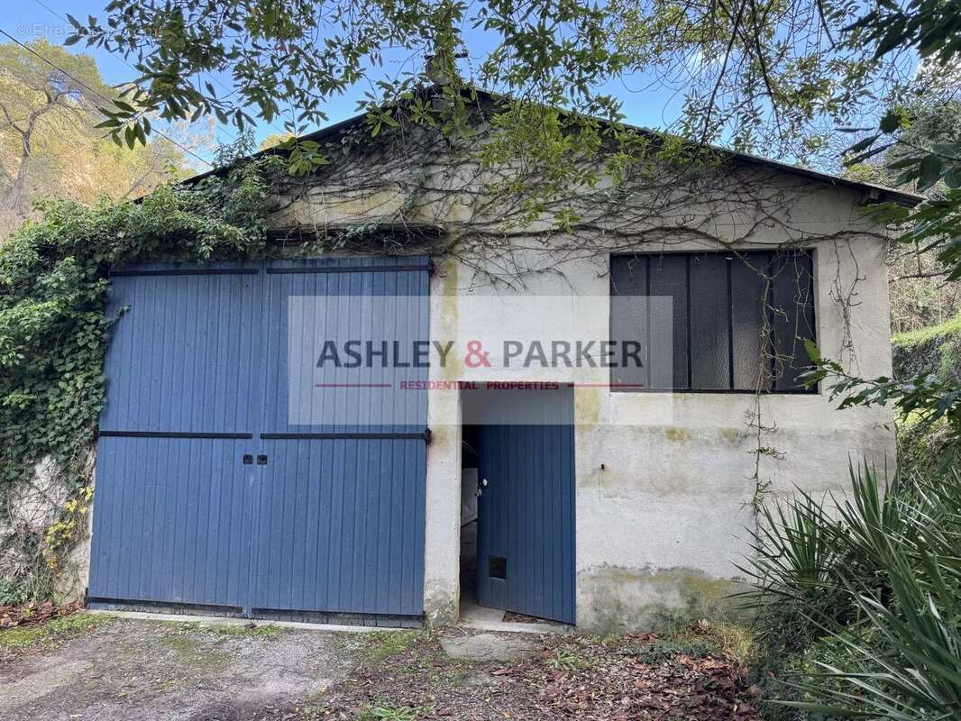 Maison à LA TRINITE