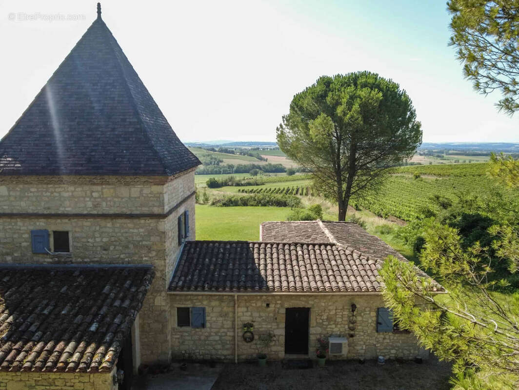Maison à CORDES-SUR-CIEL