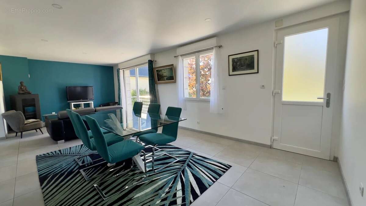 Maison à SAINT-ARMEL