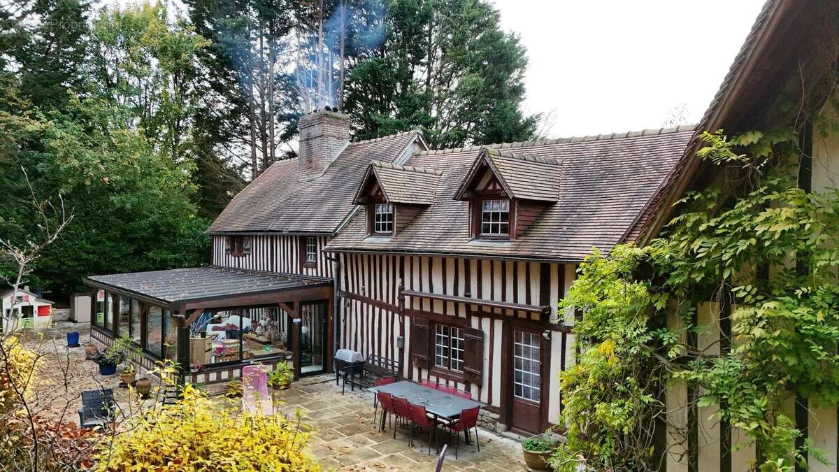 Maison à SAINT-GERMAIN-DE-LIVET