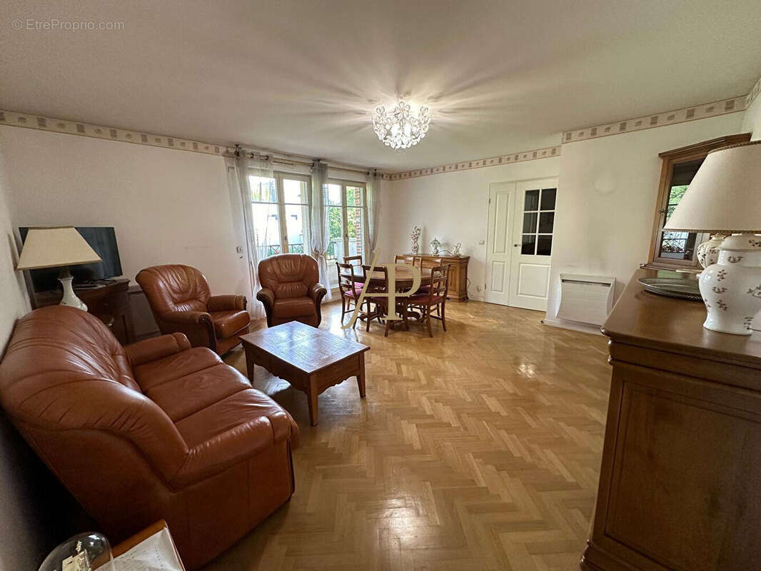 Appartement à SAINT-GERMAIN-EN-LAYE