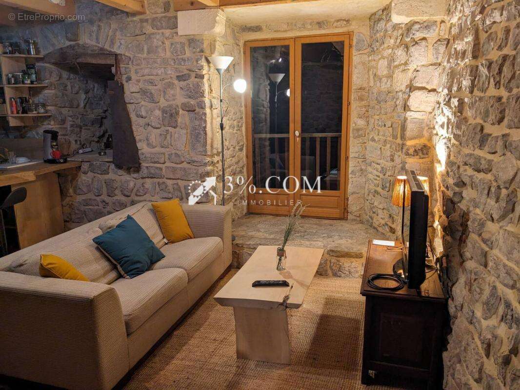 Maison à SAINTE-JALLE