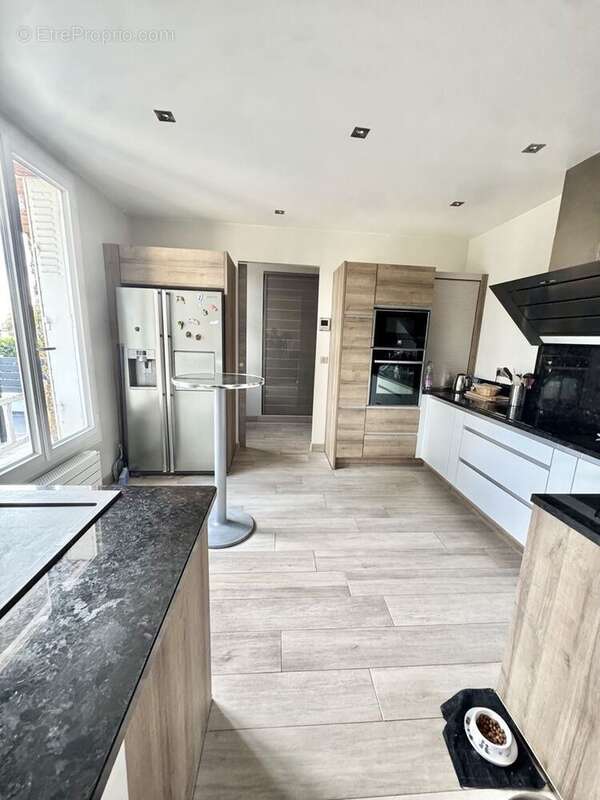 Maison à MONTLIGNON