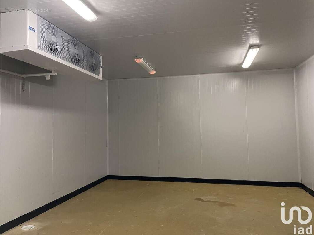 Photo 3 - Commerce à LANNEMEZAN