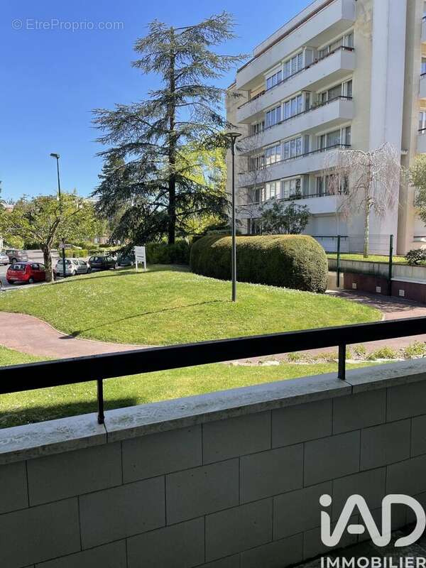 Photo 2 - Appartement à REIMS