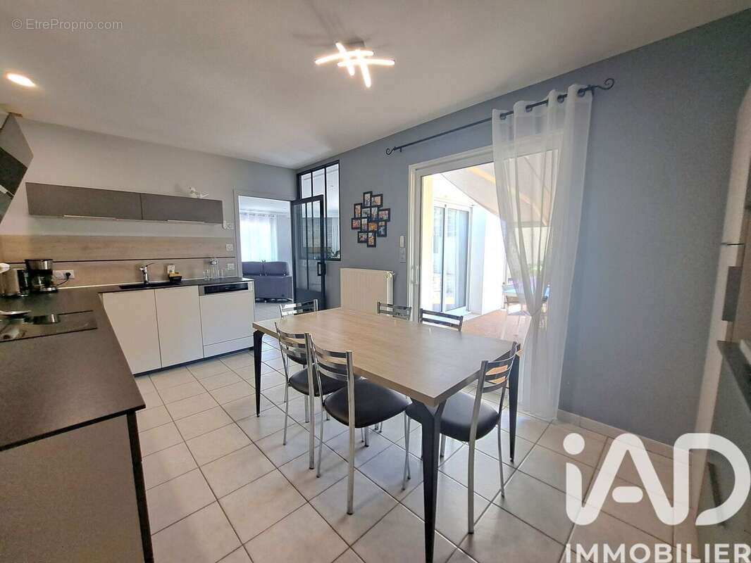 Photo 4 - Maison à LA MERLATIERE
