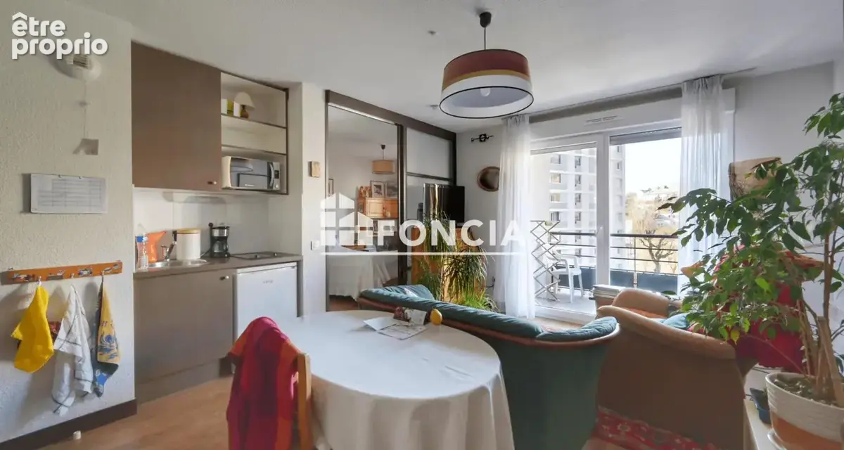 Investissement locatif  – Résidence Seniors - Voiron (38500) _ LMNP / LMP – Location meublée en résidence avec services  - Gesti - photo 6