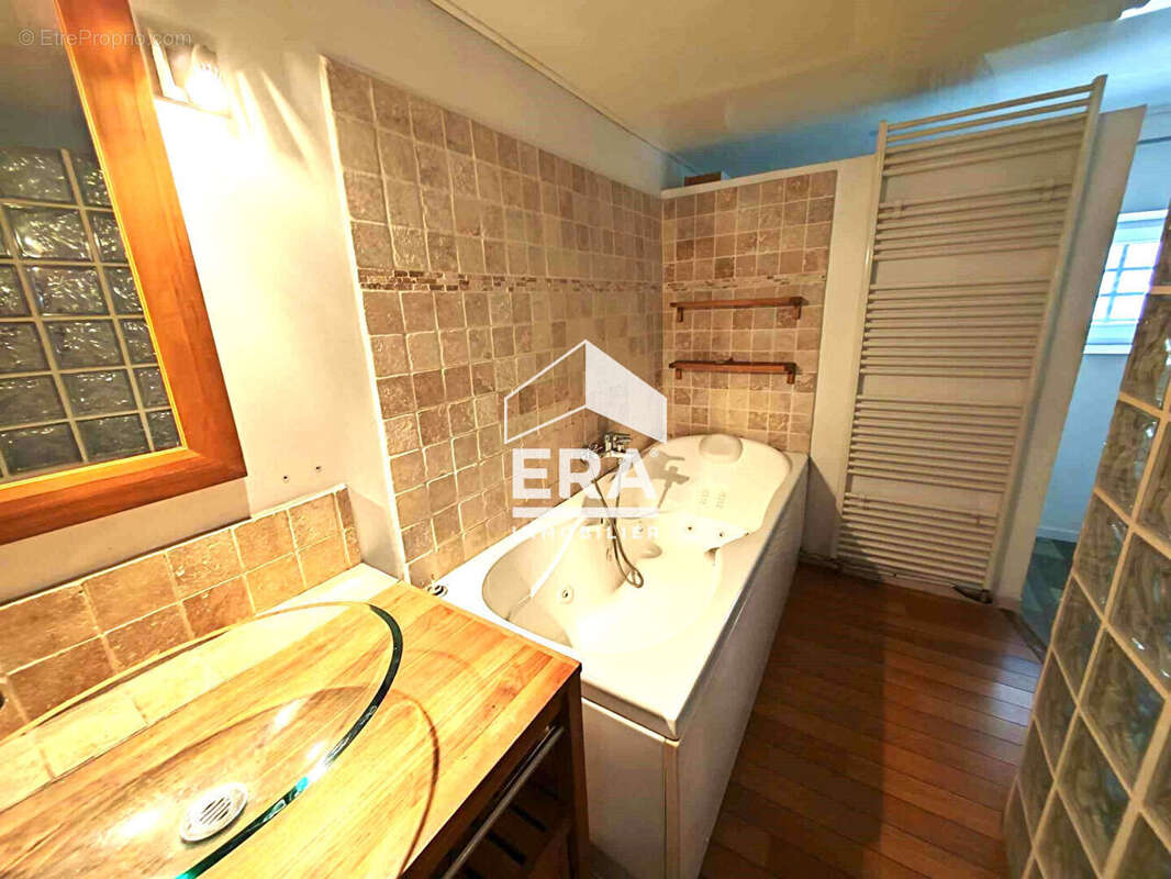 Appartement 80m² à marseille 1er arrondissement - photo 10