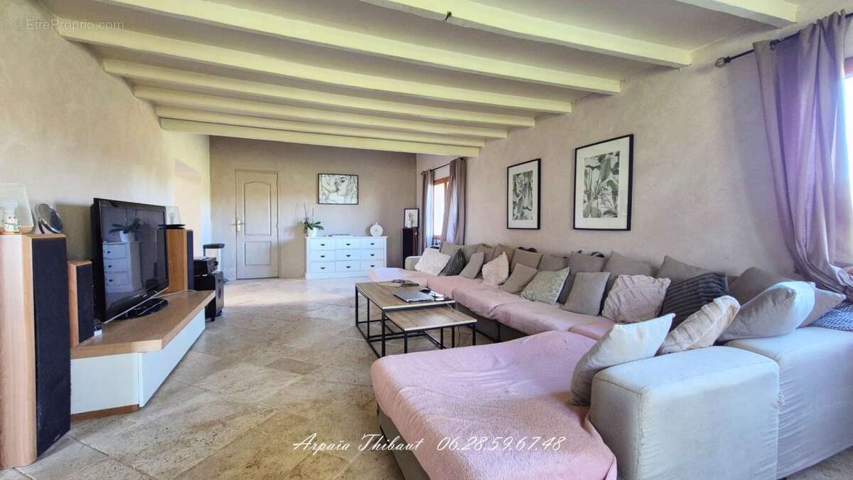 Maison à VALENSOLE