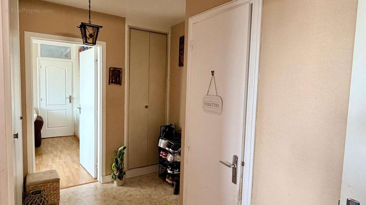 Photo 6 - Appartement à VILLIERS-LE-BEL