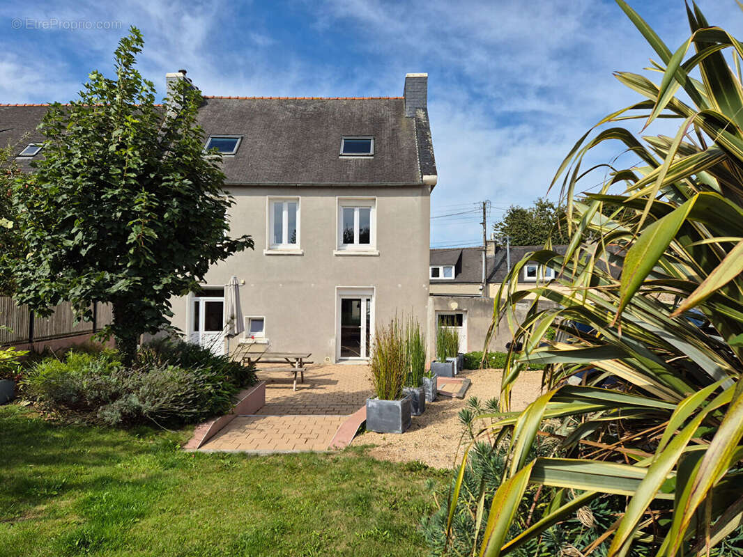 Maison à LANDIVISIAU