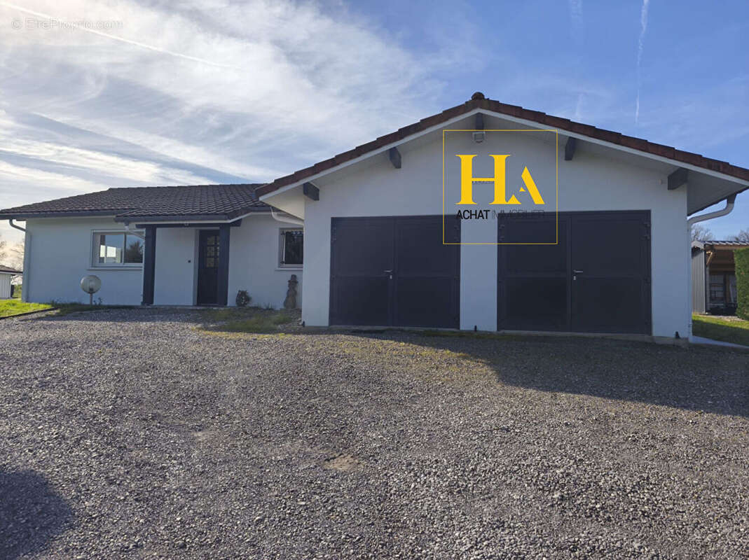 Maison à PEYREHORADE